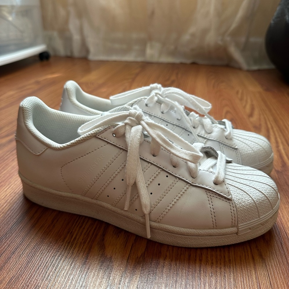 Adidas Superstars